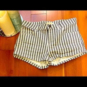 H&M Women’s Navy Blue and White Striped Class Shorts